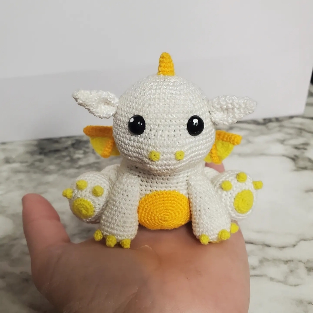 Crochet dragon (mini) - Picture 2 of 6